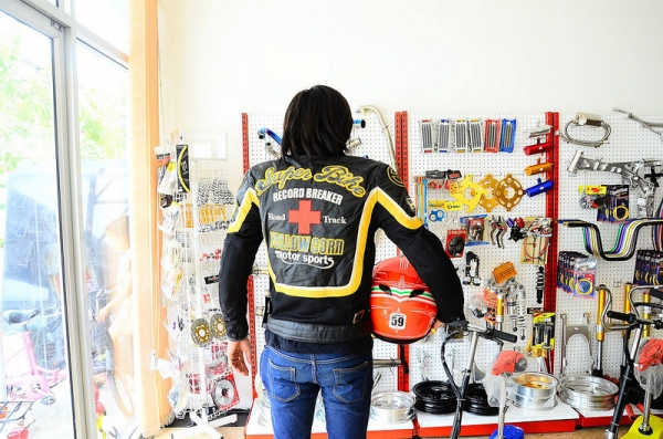 เสื้อ ออกทริป ของเข้า Yellow corn   ยี่ห้อ JAPAN ของนำเข้า เสื้อ YELLOW CORN ของแท้ 100 \% มี7 รุ่นมี M L LL XXLเสื้อ ออกทริป ของเข้า Yellow corn bb-2103  ยี่ห้อ JAPAN ของนำเข้า เสื้อ YELLOW CORN ของแท้ 100 \% มี7 รุ่นมี M L LL XXL