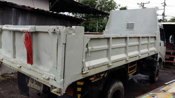 หกล้อ ฮีโน่ FC 120 ปี37 ดั้ม 5 คิว สภาพสวยเดิมพร้อมใช้งาน ทะเบียนพร้อมโอน รถสภาพดีขับกลับบ้านได้เลย ครับ หกล้อ ฮีโน่ FC 120 ปี37 ดั้ม 5 คิว สภาพสวยเดิมพร้อมใช้งาน ทะเบียนพร้อมโอน รถสภาพดีขับกลับบ้านได้เลย ครับ