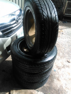 ล้อแม็กซ์พร้อมยาง17"ขายถูก ล้อแม็กซ์พร้อมยาง17"ขายถูก