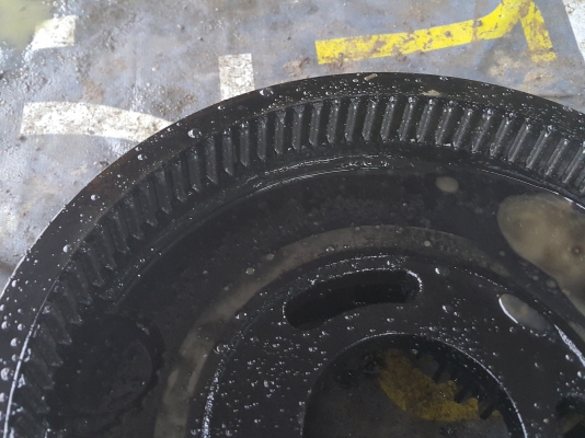 ขายอะใหล่ HITACHI EX200-2 ตัดแล้วครับ