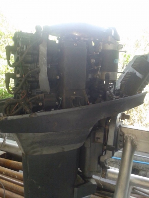 ขายเครื่องเรือ Yamaha 40 สตาร์ทไฟฟ้า ไม่มีทริม