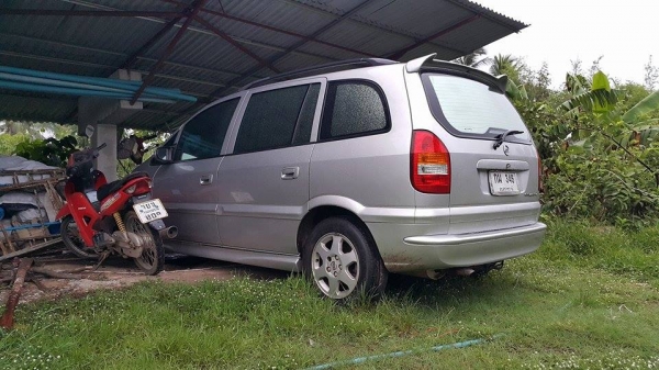 ขายเชฟโรเลต  ชาฟีร่า