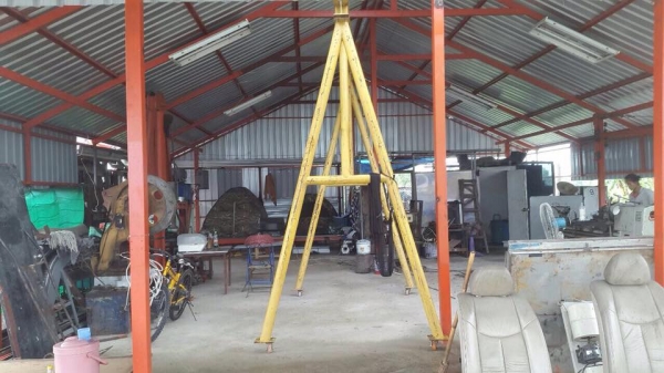 ขายขาล็อก 0816469544