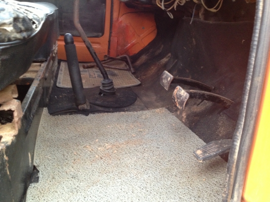 ขายรถบรรทุก 6 ล้อหัวยาวดั้ม