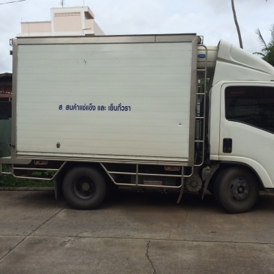 **ขาย 30,000 บาท รถตู้เย็น6ล้อ(เล็ก) อีซูซุ รุ่นNMR130 ปี2014