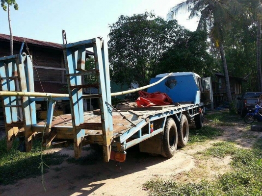 ขายเทรลเลอร์1เพลา เครื่อง260แรง EK100 เครื่องดีแคชซีสวย สภาพพร้อมใช้งาน เอกสารพร้อมโอน สนใจโทร 090-8588220คุณนะ 093-3258446คุณบิว หรือเข้าดูสินค้าอื่นๆได้ที่ www.truck.in.th/498 หรือเพจFacebook ณรงค์ ซื้อขายรถมือสอง (เว็บไซต์ส่วนตัว) หรือFacebook ตลาดรถมื