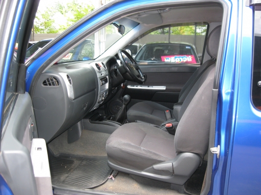 จัดเต็ม-ฟรีดาวน์ D-MAX 2009 เครื่อง2.5 สนใจโทร 097-107-8777