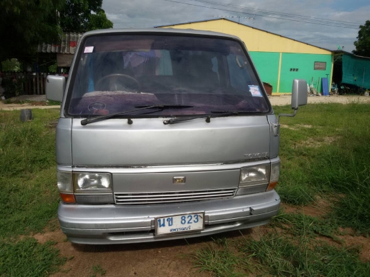 Toyota hiaec เครื่อง2l ดีเซล ปี1989 สีบรอนซ์เงิน ยางคู่หน้าพึ่งเปลี่ยนใหม่ไม่ถึง4 เดือน มีแอร์ด้านหน้า