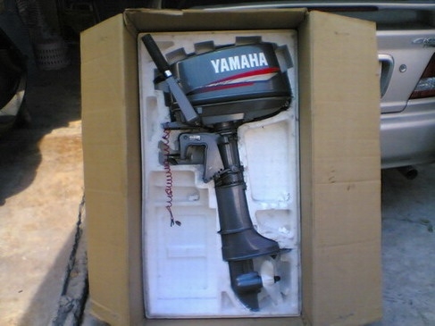 ขายเครื่องเรือ YAMAHA  5แรง หางสั้น ของใหม่ครับ