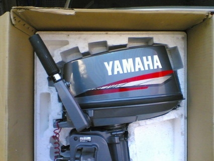 ขายเครื่องเรือ YAMAHA 5แรง หางสั้น ของใหม่ครับ ขายเครื่องเรือ YAMAHA 5แรง หางสั้น ของใหม่ครับ
