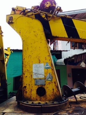 ขายแท่นเครนติดสว่านเจาะเสาเข็มเสาไฟฟ้า  สภาพพร้อมยกใส้รถใช้งานได้เลยครับ