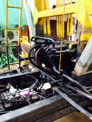 ขายแท่นเครนติดสว่านเจาะเสาเข็มเสาไฟฟ้า  สภาพพร้อมยกใส้รถใช้งานได้เลยครับ