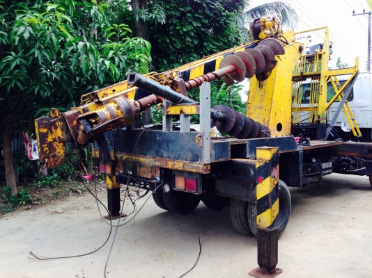 ขายแท่นเครนติดสว่านเจาะเสาเข็มเสาไฟฟ้า  สภาพพร้อมยกใส้รถใช้งานได้เลยครับ