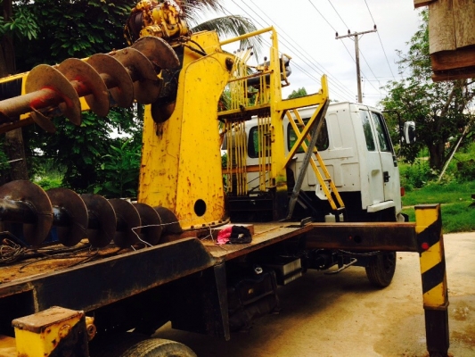 ขายแท่นเครนติดสว่านเจาะเสาเข็มเสาไฟฟ้า  สภาพพร้อมยกใส้รถใช้งานได้เลยครับ