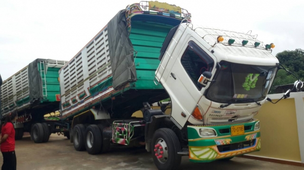 380ปี55ปลายปี รถสวยสภาพพร้อมใช้งานวิ่ง2แสนก่วาโล