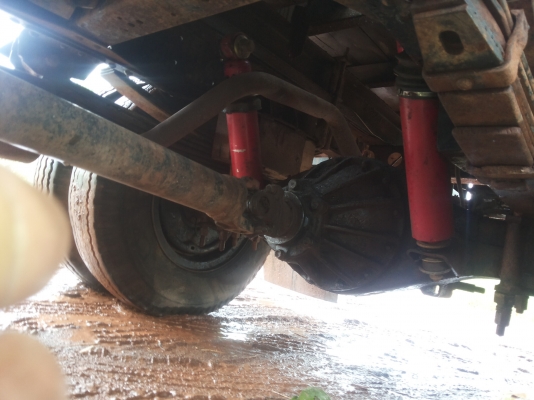 ขายหกล้อนิสสันเฟืองท้าย115อีซุซุมีสโลว์ยกหัวได้