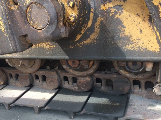 ขายรถแทรคเตอร์ CAT D6H เกียร์ทอล์ค ไม่มีเอกสาร ราคา 520000