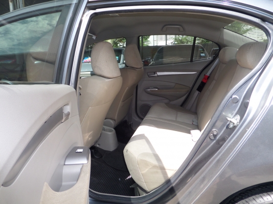 CITY 2009 สนใจโทร 086-038-9416