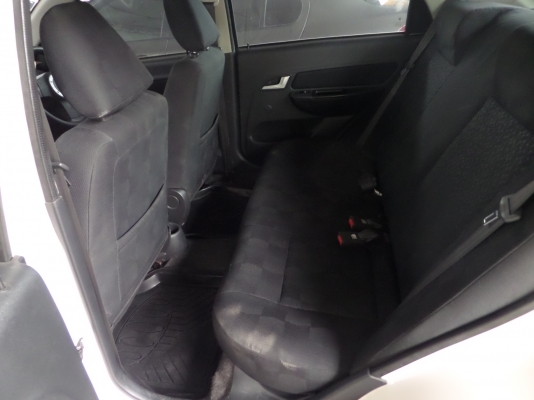 จัดเต็ม-ฟรีดาวน์ โปตอน สีขาวสุดเท่ ปี2012 สนใจโทร 086-038-9416