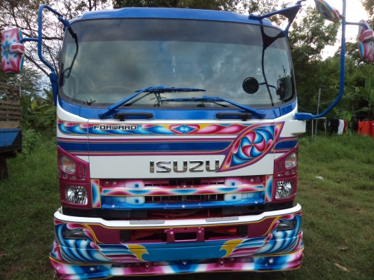 ขาย295000บาท หัวรถ6ล้อ อีซูซุรุ่น210 สภาพสวยสดเก่านอก อุปกรครบทุกอย่าง