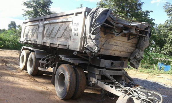 10 ล้อดั๊มพ์แม่-ลูก HINO FM3MNLD 240 แรง ราคาเบา ๆ