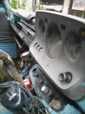 ขาย6ล้ออีชุสุ 85 แรงม้า85000บาท่อรองได้