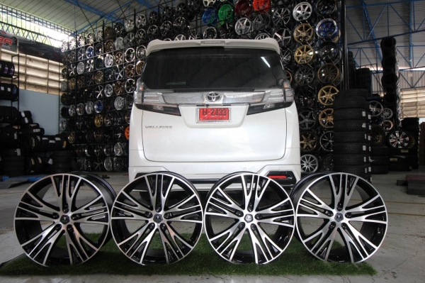 ล้อ MODELLISTA ขอบ19 นิ้ว 5H114.3 วงละ 9,500 บาท