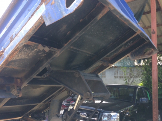 ขายรถบรรทุก 4 ล้อดัมพ์ใหญ่ ISUZU NKR 100 แรงม้ารถห้างแท้ปี 2547 ราคา 320000