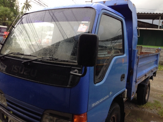ขายรถบรรทุก 4 ล้อดัมพ์ใหญ่ ISUZU NKR 100 แรงม้ารถห้างแท้ปี 2547 ราคา 320000
