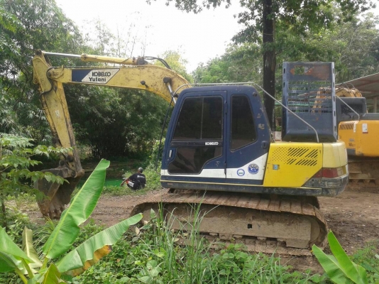 ขายรถแบคโฮ KOBELCO SK100-/// ระบบไฟเต็ม ไม่มีเอกสาร ราคา 650000