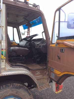 HINO 10ล้อ(2เพลา) 180 แรง เดิมๆ รถสวยเดิม ไม่ผุ ขาย 550,000 บาท ศุภากร 081-1903107 , 081-4252943