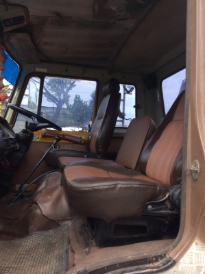 HINO 10ล้อ(2เพลา) 180 แรง เดิมๆ รถสวยเดิม ไม่ผุ ขาย 550,000 บาท ศุภากร 081-1903107 , 081-4252943