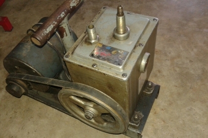 เครื่องเวคอากาศ มอเตอร์ 1/4 แรงสภาพเดิมๆครับสวยๆครับงานนอกครับมอเตอร์ 1/4  แรงครับงานแอร์สบายครับราคานี้คุ้มครับ