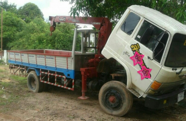 หกล้อ ฮีโน่ KL150 เครน 3.5 ตัน ช่วงยาว5.5ม ยาง900ม สภาพสวยเดิมพร้อมใช้ ทะเบียนพร้อมโอน หกล้อ ฮีโน่ KL150 เครน 3.5 ตัน ช่วงยาว5.5ม ยาง900ม สภาพสวยเดิมพร้อมใช้ ทะเบียนพร้อมโอน