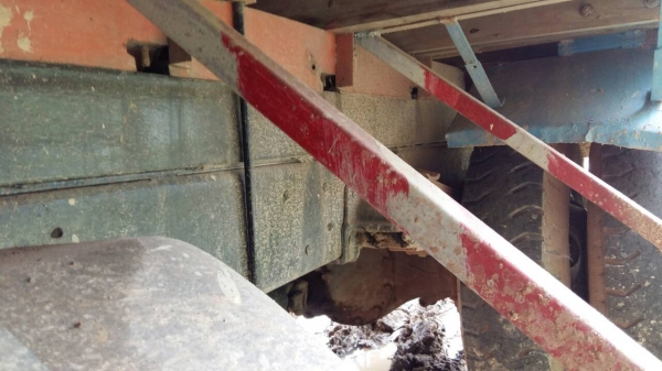 หกล้อ ฮีโน่ KL150 เครน 3.5 ตัน ช่วงยาว5.5ม ยาง900ม สภาพสวยเดิมพร้อมใช้ ทะเบียนพร้อมโอน หกล้อ ฮีโน่ KL150 เครน 3.5 ตัน ช่วงยาว5.5ม ยาง900ม สภาพสวยเดิมพร้อมใช้ ทะเบียนพร้อมโอน