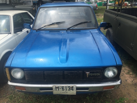 ขาย toyota RN 20