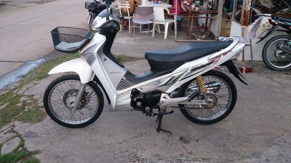 wave 125i สตาร์ทมือ พร้อมใช้งาน