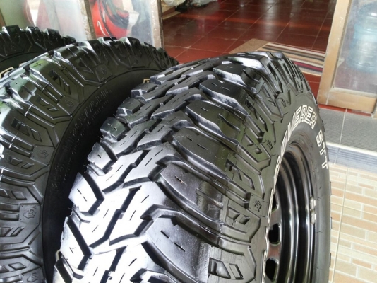 ล้อลาย rock crawler 51 ขอบ 16 พร้อมยาง mud Cooper Discoverer STT