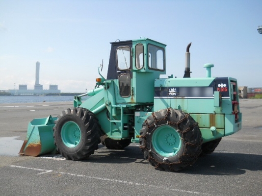 Komatsu 515-2 เครื่องโคมัทสุ เดิมๆ สวยๆ นำเข้าจากญี่ปุ่น 090-986-2521 อ๊อบ