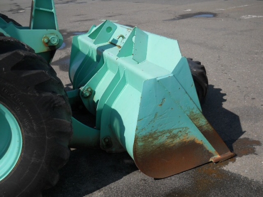 Komatsu 515-2 เครื่องโคมัทสุ เดิมๆ สวยๆ นำเข้าจากญี่ปุ่น 090-986-2521 อ๊อบ