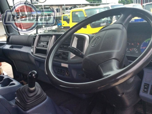 หัวเก๋ง HINO Mega