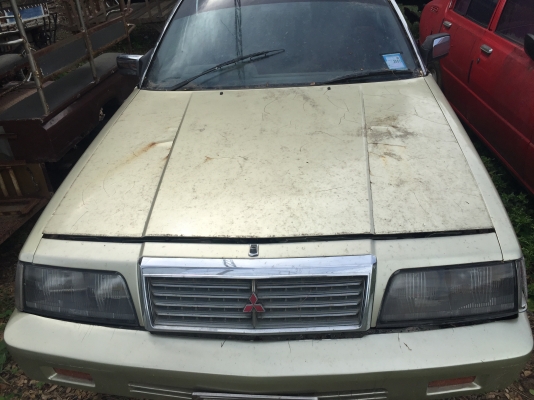 ขาย รถเก๋งราคาถูกทะเบียนพร้อมชุดโอน3คัน