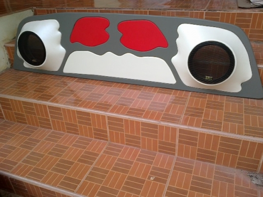 ขายคับซาวด์แผงหลังรถตู้รุ่นคอมมิวเตอร์1500พร้อมส่ง