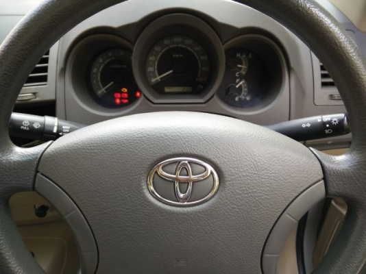 2010 TOYOTA HILUX VIGO 2.5E(รุ่นรองTOP)VNturbo SMARTCAB สีขาวสะอาด เกียร์ธรรมดา