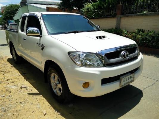 2010 TOYOTA HILUX VIGO 2.5E(รุ่นรองTOP)VNturbo SMARTCAB สีขาวสะอาด เกียร์ธรรมดา