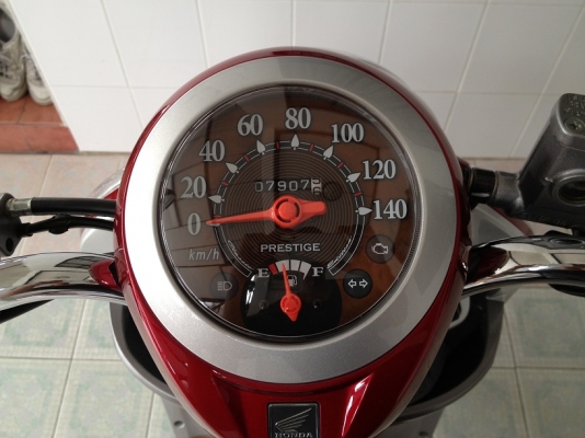 Scoopy-i ลายClassic โฉมปัจจุบัน วิ่ง7000 ปี57 (ของแถม 4 รายการ)