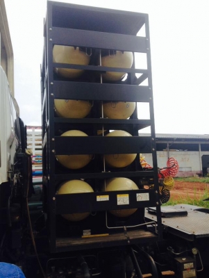 ขายรถสิบล้อหัวลาก HIno  FM2P 360แรง ปี 55 NGV โรงงานรถพร้อมใช้งาน