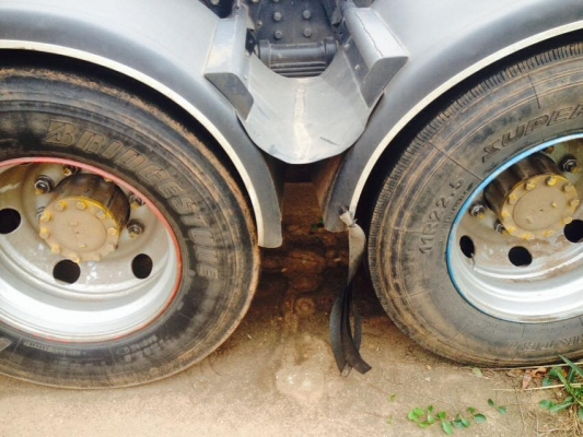 ขายรถสิบล้อหัวลาก HIno  FM2P 360แรง ปี 55 NGV โรงงานรถพร้อมใช้งาน