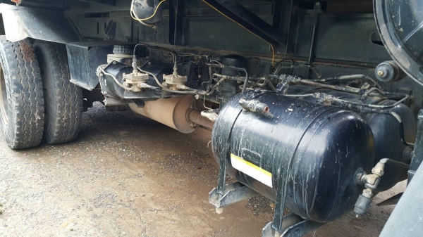 ขายด่วนสิบล้อดั้มสองเพลา 1Jสมอทอง 260แรง ปี47 รถสวยเดิมบาง สภาพพร้อมใช้