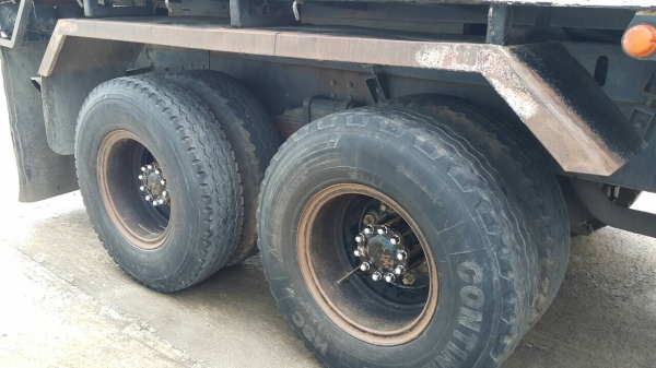 ขายด่วนสิบล้อดั้มสองเพลา 1Jสมอทอง 260แรง ปี47 รถสวยเดิมบาง สภาพพร้อมใช้